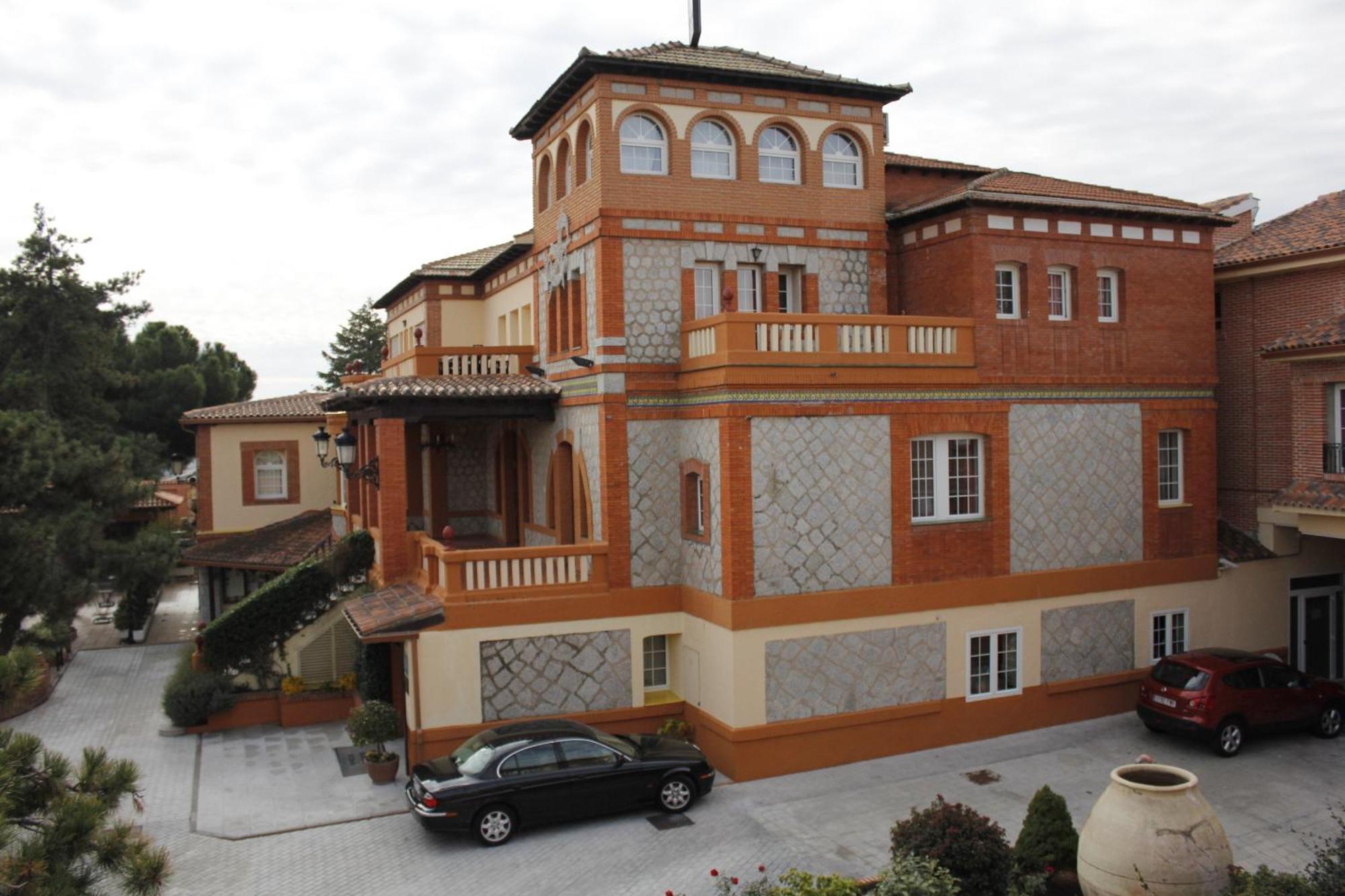 Gran Hostal El Chiscon Кольменар-В'єхо Екстер'єр фото